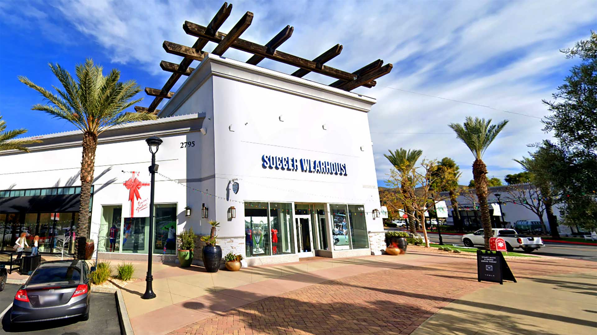 SOCCER STORES IN CORONA | Soccer Wearhouse Corona - Soccer Cleats in Corona Soccer Gear Corona